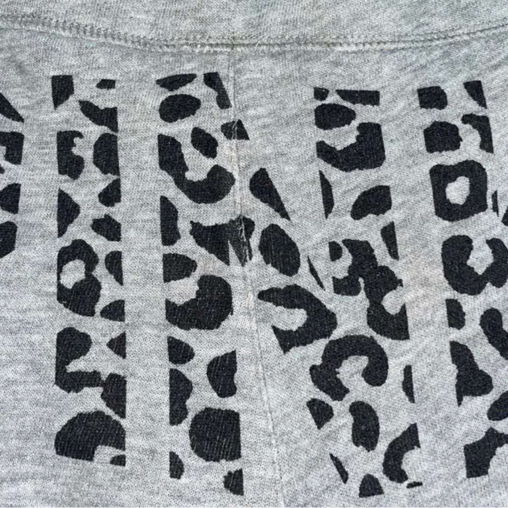 PINK Victoria’s Secret Shorts - Picture 6 of 8